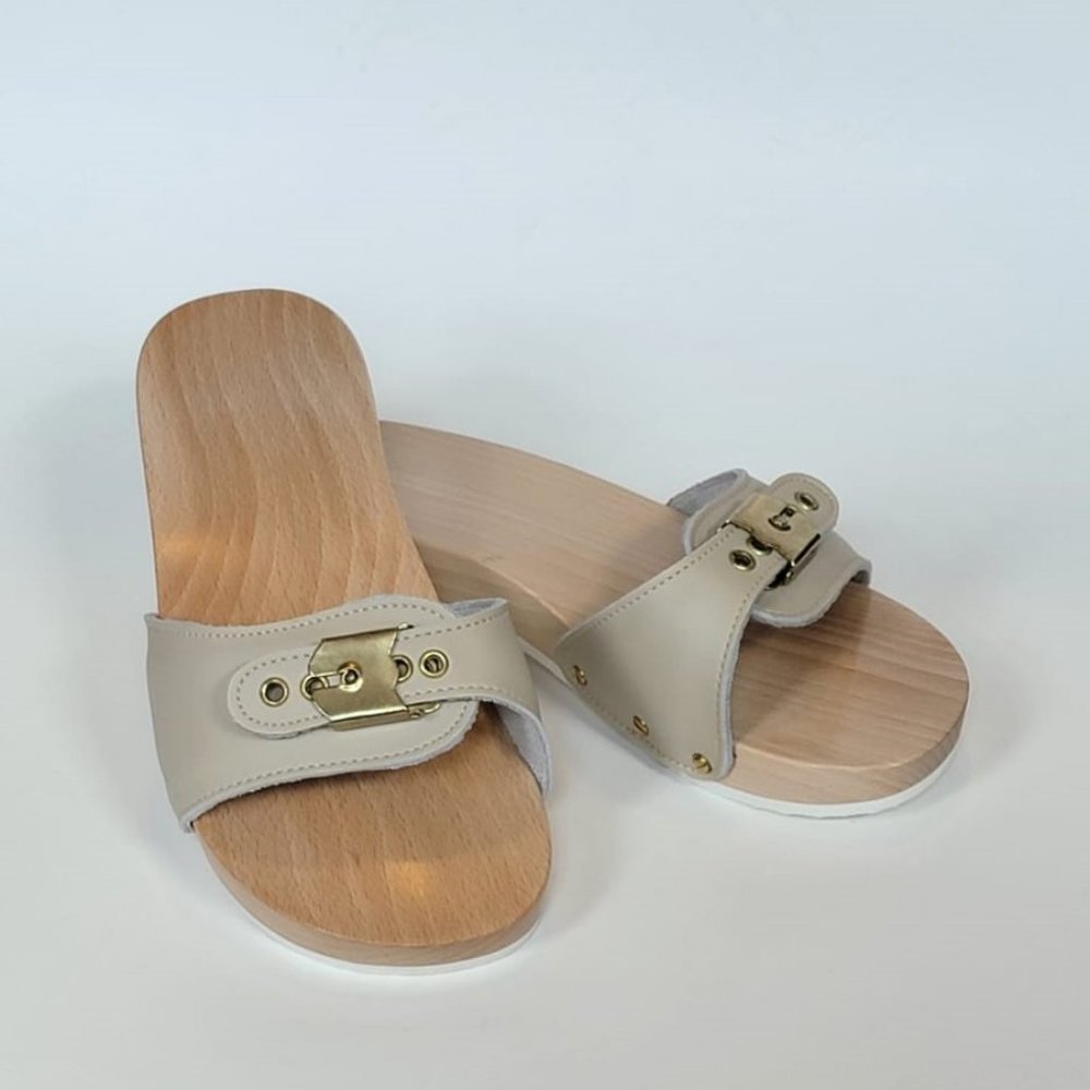 Dr Scholls Style Italian Wooden Clogs